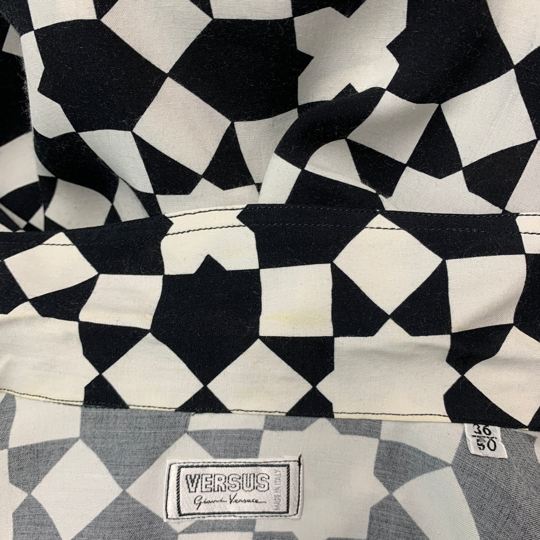 VERSUS by GIANNI VERSACE Size M Black White Geometric Rayon Short Sleeve Shirt