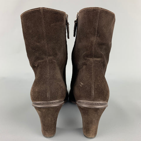 PRADA Talla 9.5 Botines de ante marrón