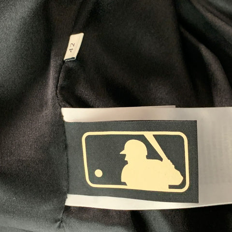 GUCCI MLB Giants Fall 2018 Size M Black Red & Silver Polyamide Embellishment Jacket
