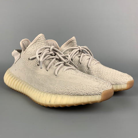 YEEZY x ADIDAS Boost 350 Size 11.5 Light Grey Lace Up Sneakers