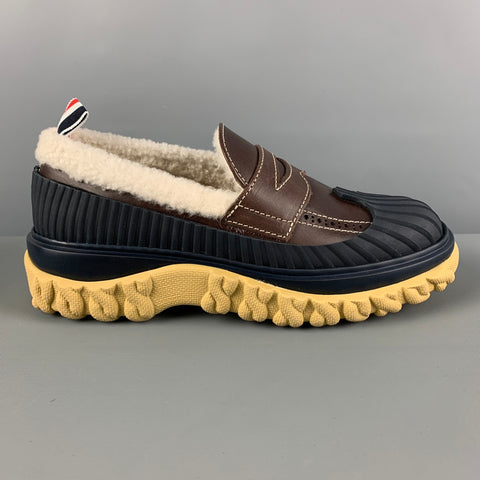 THOM BROWNE Talla 7.5 Zapato de pato mocasín de piel de oveja marrón crema azul marino