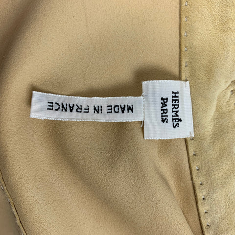 HERMES Taille 6 Blouse en daim beige perforé faux portefeuille