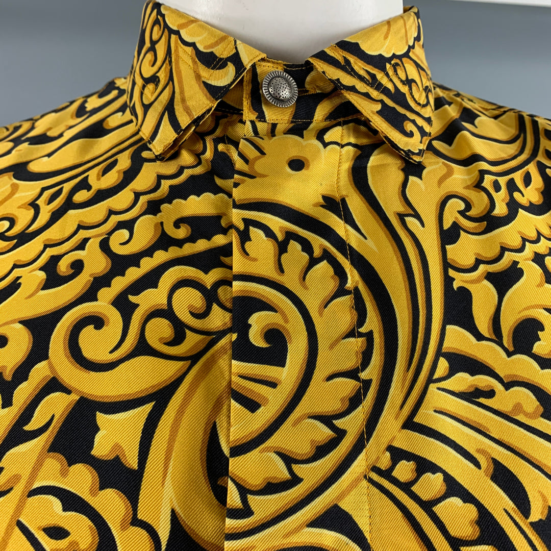 GIANNI VERSACE Talla XS Camisa de manga larga con tapeta oculta de seda con estampado dorado y negro