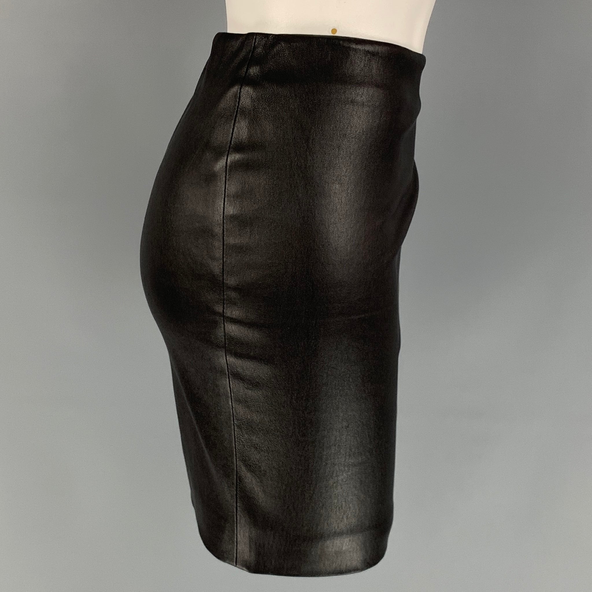 THE ROW Size 4 Black Leather Stretch Mini Skirt Sui Generis