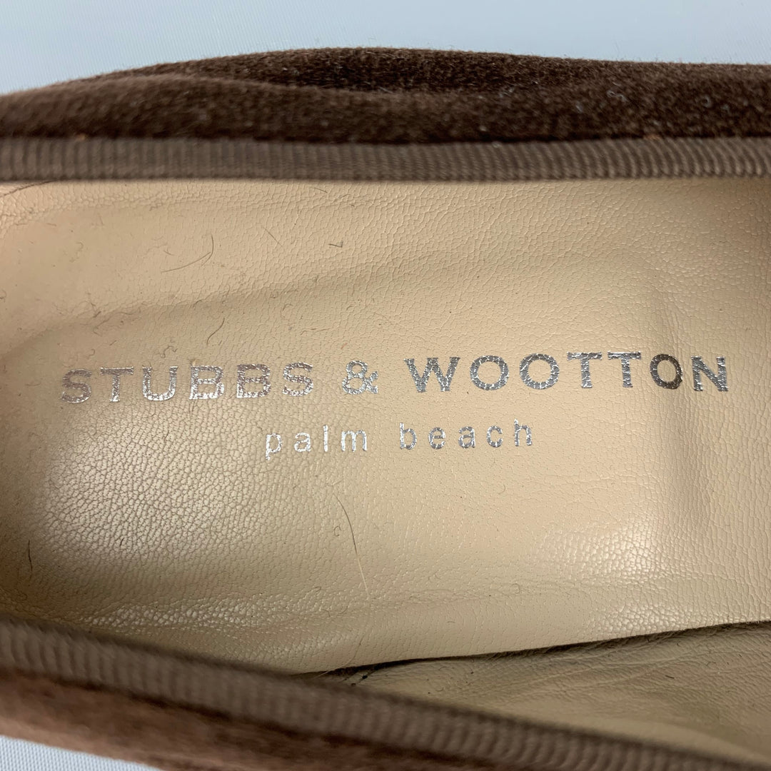 STUBBS &amp; WOOTTON Taille 10 Mocassins plats brodés en velours doré marron