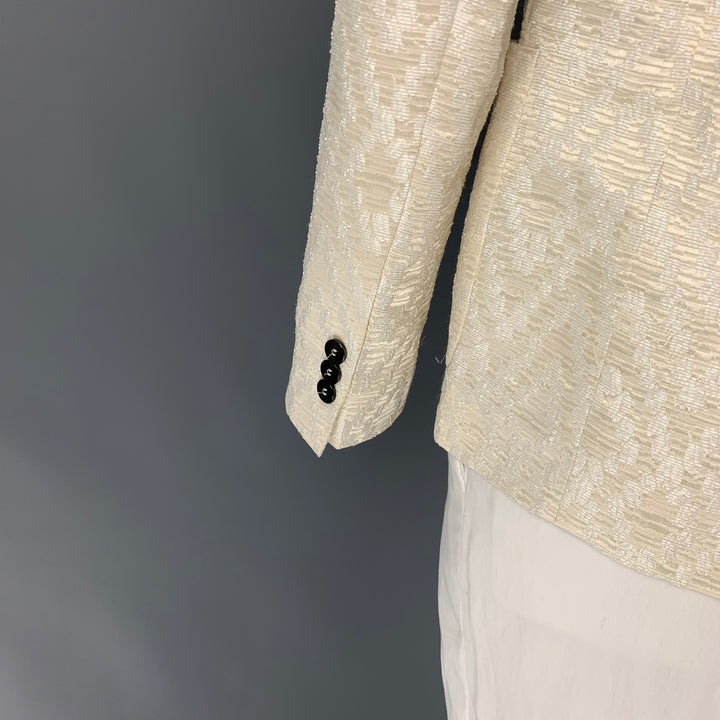 EMPORIO ARMANI Taille 42 Manteau de sport en mélange de polyamide jacquard beige
