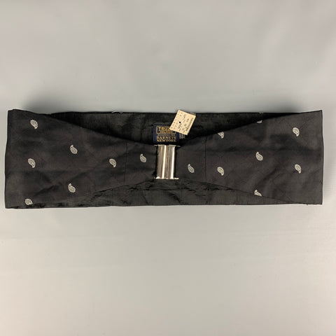 TRUZZI for BARNEYS NY Black White Paisley Silk Cummerbund