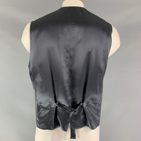 DOLCE &amp; GABBANA Talla 48 Chaleco con botones de lana lisa, mohair y seda