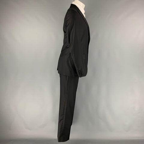 CALVIN KLEIN COLLECTION Size 38 Black Solid Wool Peak Lapel 32 32 Tuxedo