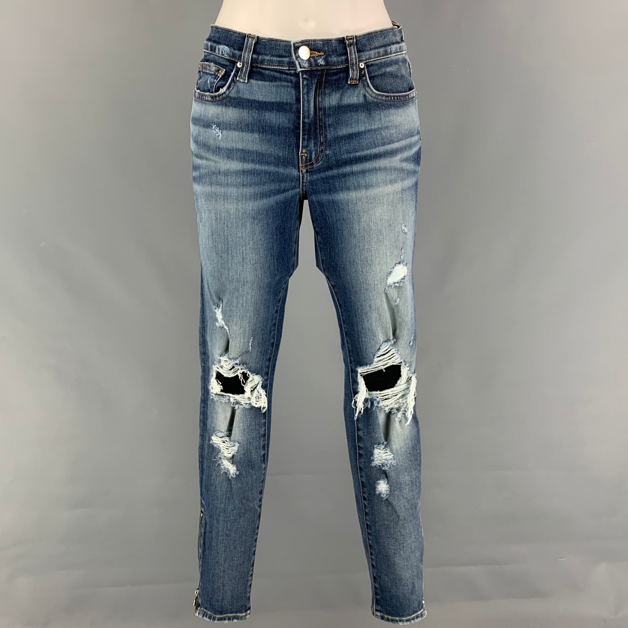 AMIRI Size 27 Blue Cotton Distressed Narrow Leg Thrasher Jeans