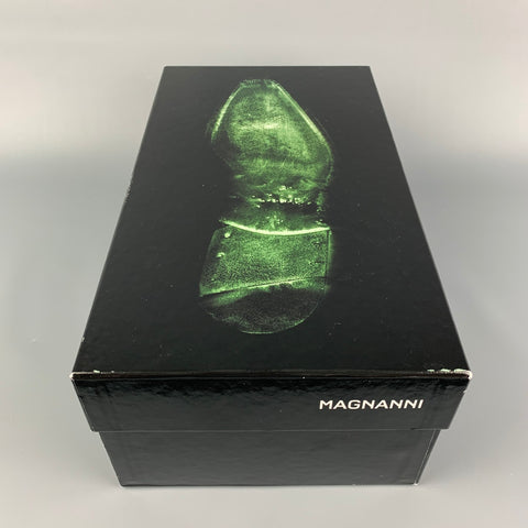 MAGNANNI Size 10 Black Mixed Fabrics Velvet Tuxedo Loafers