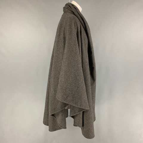 LORO PIANA Size One Size Grey Cashmere Shawl Collar Cape