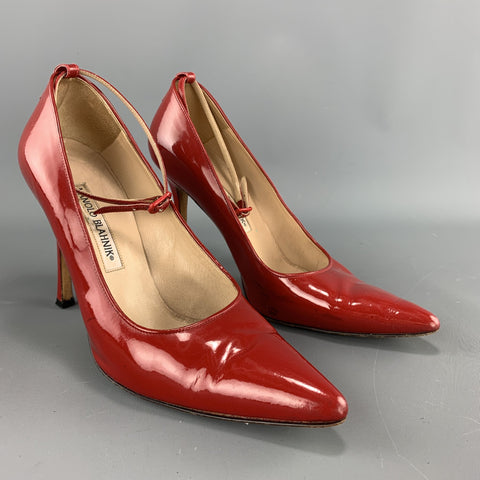 MANOLO BLAHNIK Talla 7 Zapatos de tacón puntiagudos con correa en el tobillo de charol rojo