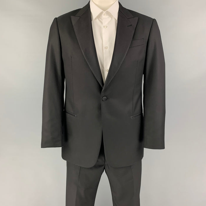 GIORGIO ARMANI Size 42 Black Wool Peak Lapel Tuxedo Suit