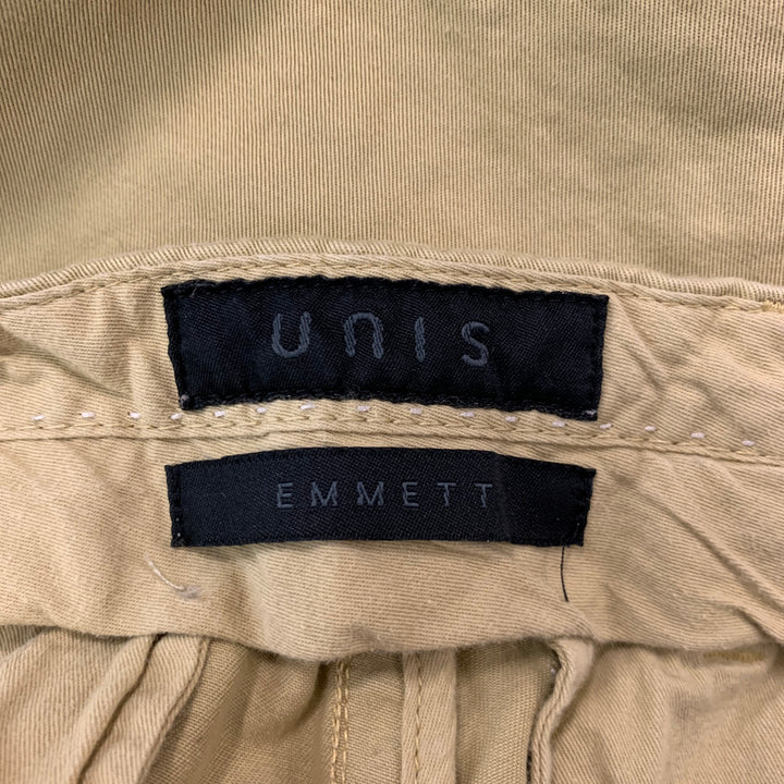 UNIS Size 34 Khaki Solid Cotton Button Fly Shorts