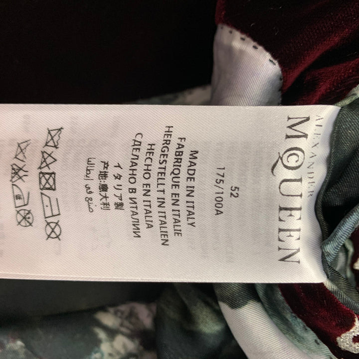 ALEXANDER MCQUEEN FW 16 Size 42 Burgundy Silver Print Viscose Sport Coat