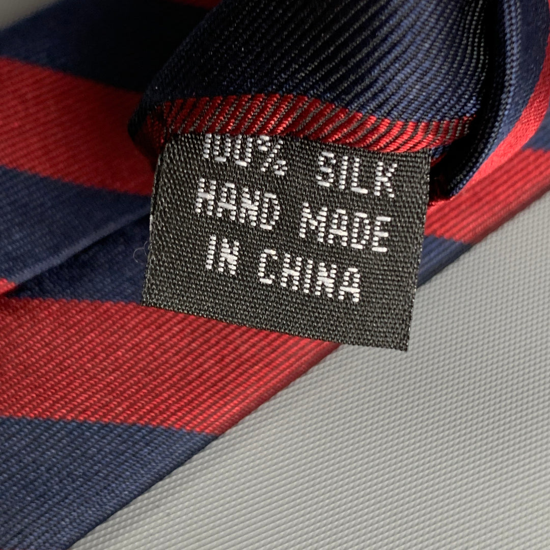 Corbata de seda a rayas burdeos REVL