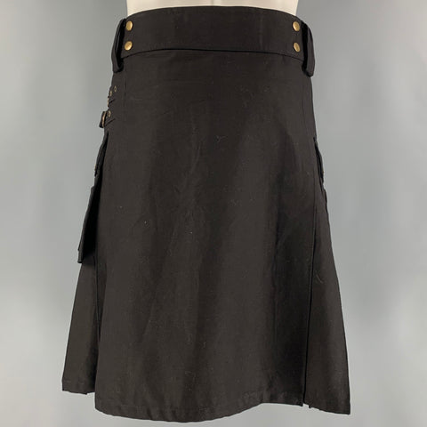 SCOTTISH HIGHLANDS Size 38 Black Pleated Cotton Wrap Around Kilts & Skirts