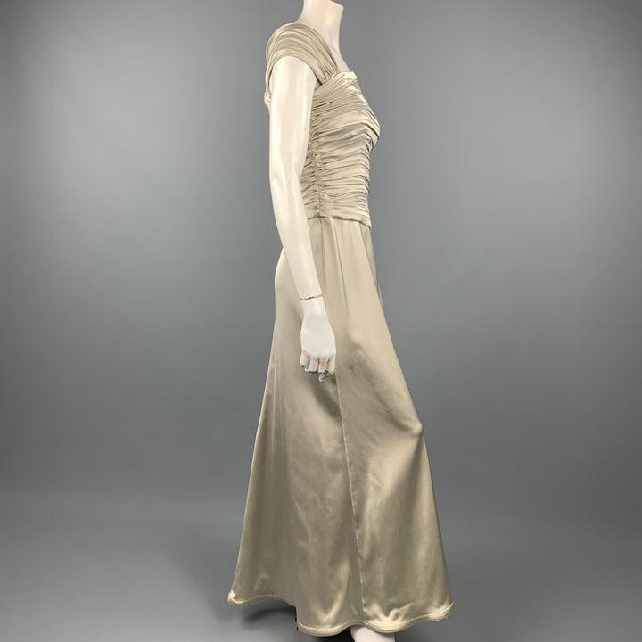 TADASHI Size 4 Silver Satin Acetate Blend Ruched Gown