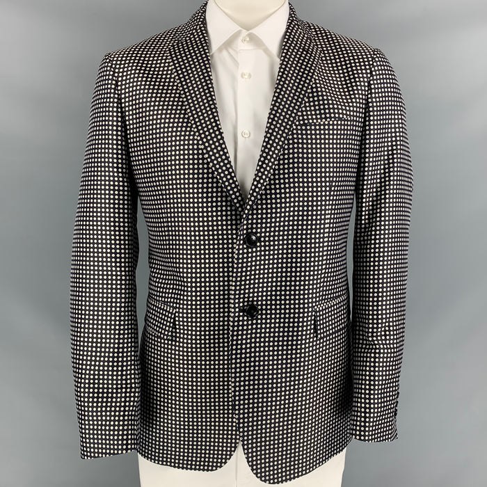ETRO Size 42 Grey & Black Polka Dot Silk Notch Lapel Sport Coat