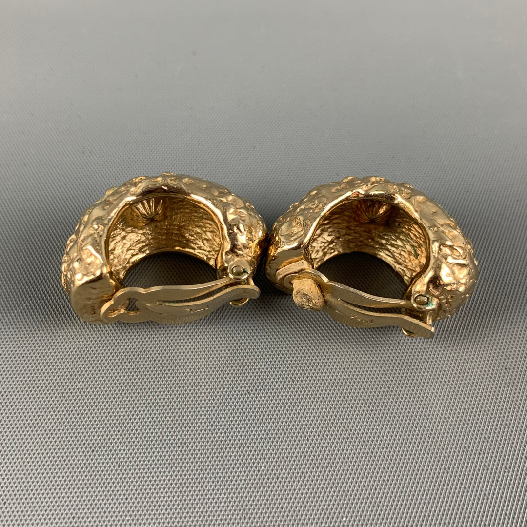 YVES SAINT LAURENT Pendientes de clip de metal azul dorado