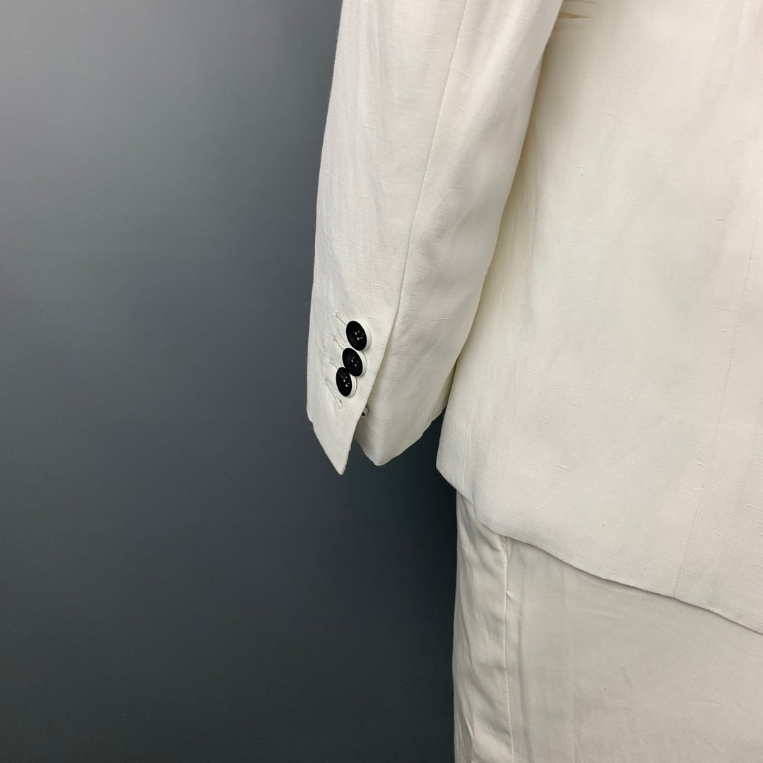ARMANI COLLEZIONI Size 44 White Textured Viscose / Linen Peak Lapel Sport Coat