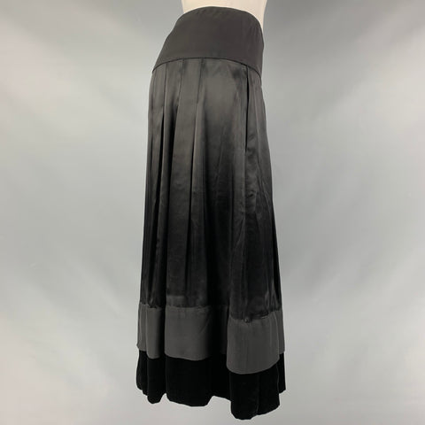 CHLOE Size 2 Black Silk Pleated Circle Skirt