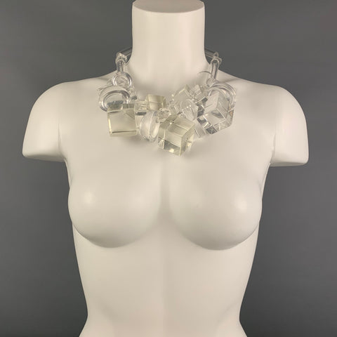 OSCAR DE LA RENTA Clear Lucite Necklace