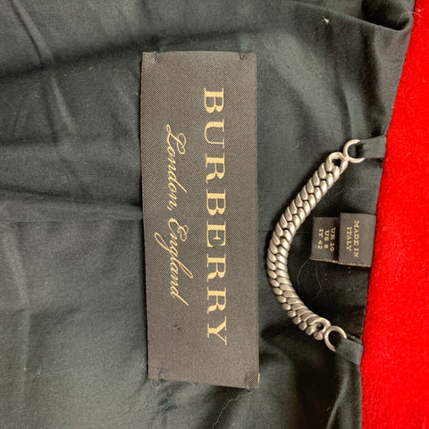 BURBERRY Otoño 2017 Talla 8 Abrigo ceremonial de lana con ribete de piel de oveja verde y rojo