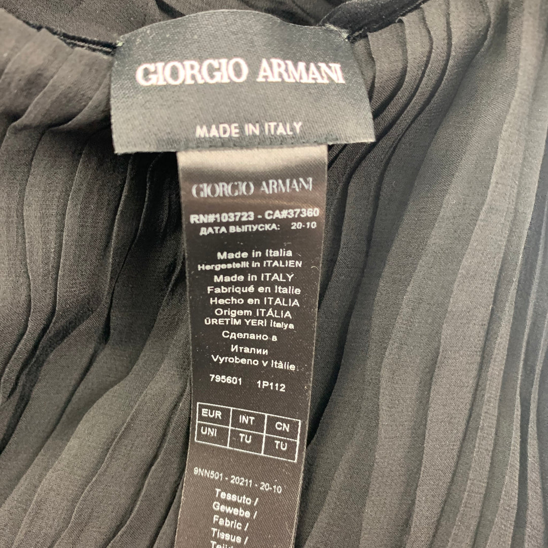 GIORGIO ARMANI Size One Size Black Silk Textured Buttoned Scarf