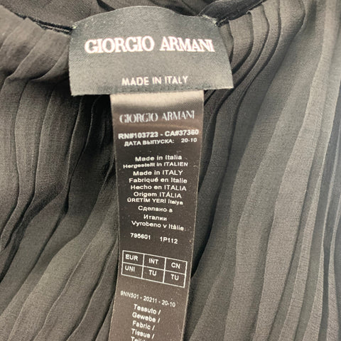 GIORGIO ARMANI Bufanda con botones texturizada de seda negra talla única