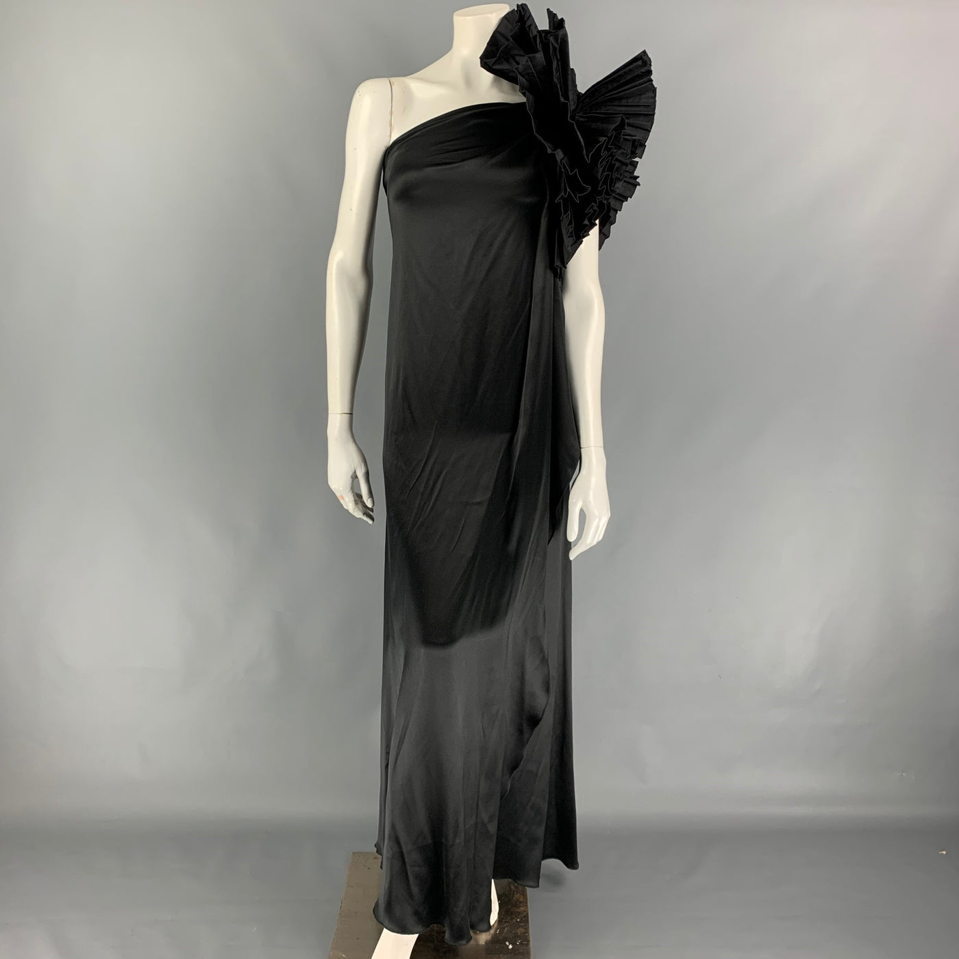 Marc jacobs black silk dress Clearance
