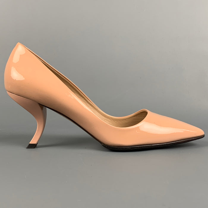 ROGER VIVIER Size 6 Nude Patent Leather Curved Heel Pumps