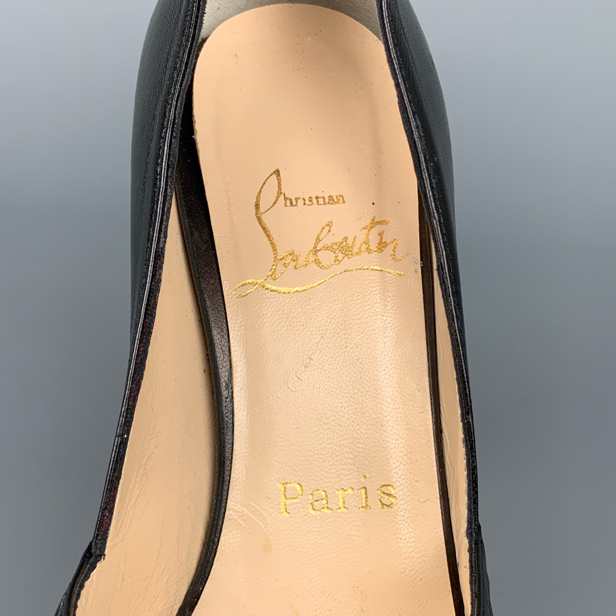 CHRISTIAN LOUBOUTIN Jenny Size 6.5 Black Leather Knot Peep Toe
