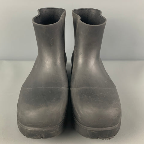 BOTTEGA VENETA Size 4 Black Pull On Puddle Boots