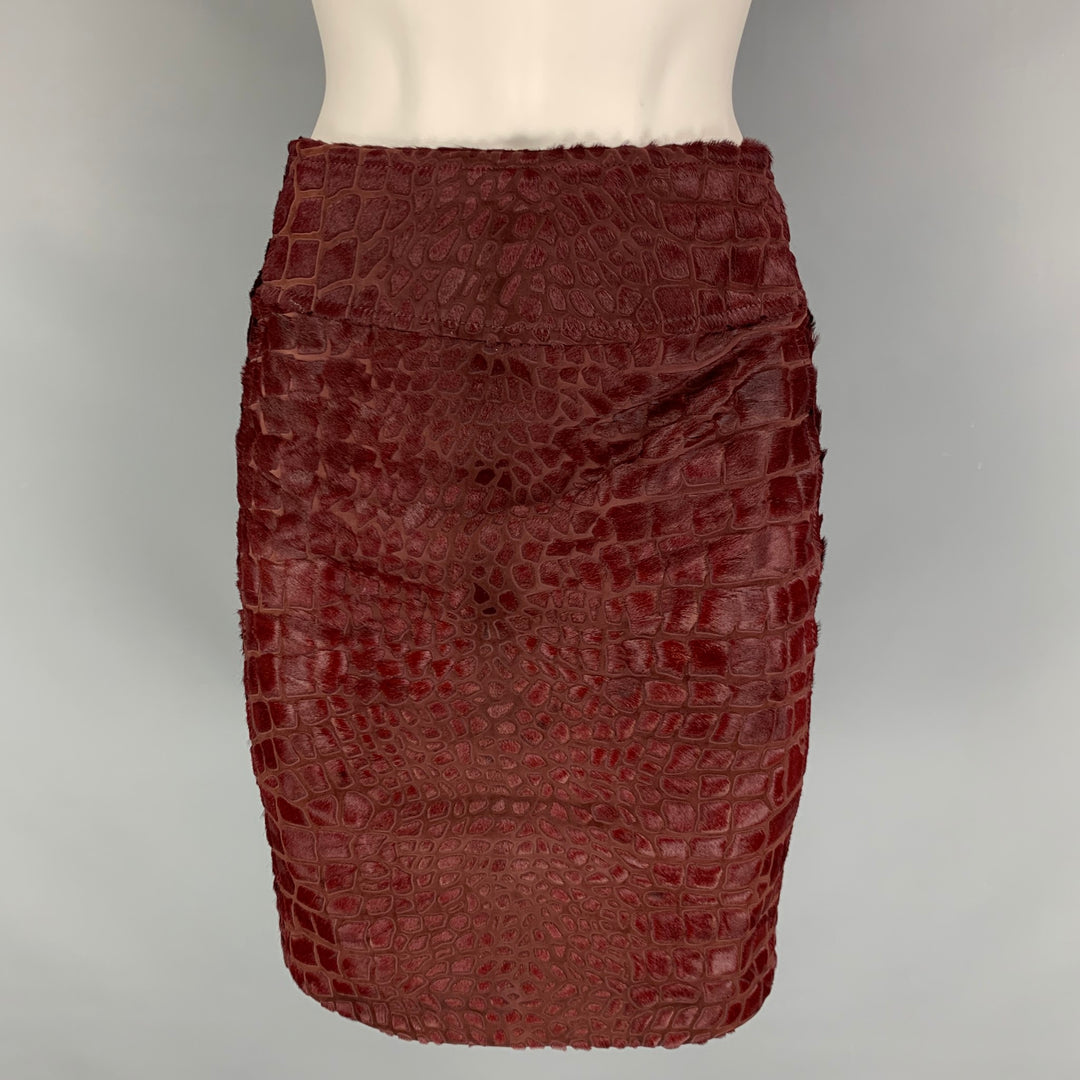 SALVATORE FERRAGAMO Size 2 Burgundy Pencil Knee-Length Skirt