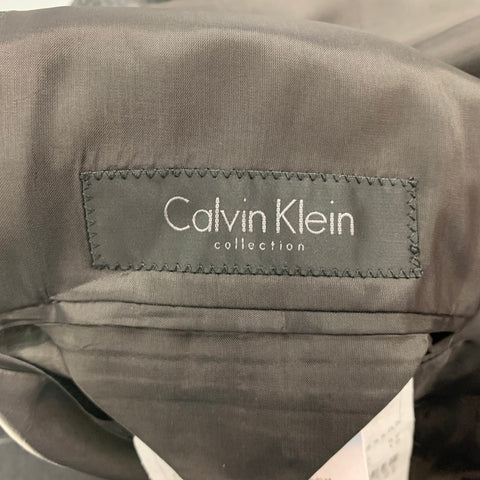 CALVIN KLEIN COLLECTION Size 42 Charcoal Wool Notch Lapel Suit