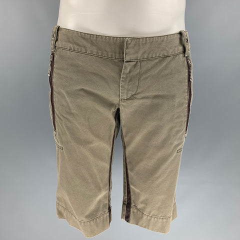 DIESEL Taille 31 Short à devant plat en coton vert olive