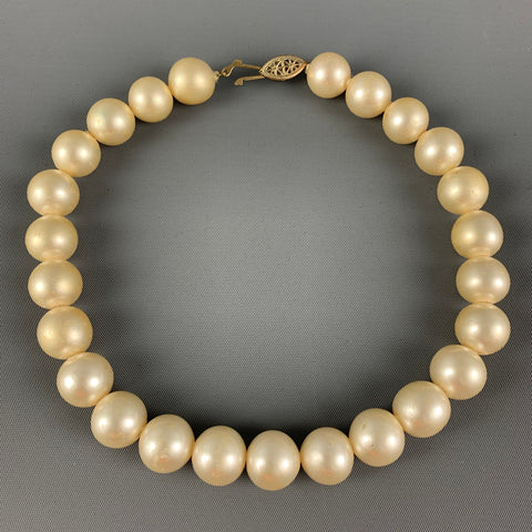 Collier ras du cou VINTAGE en fausses perles