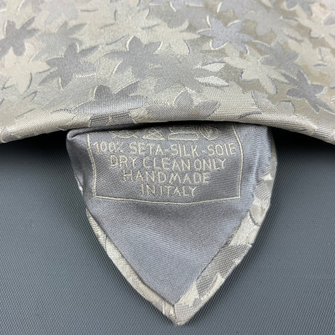 BRIONI Silver & Grey Floral Silk Tie