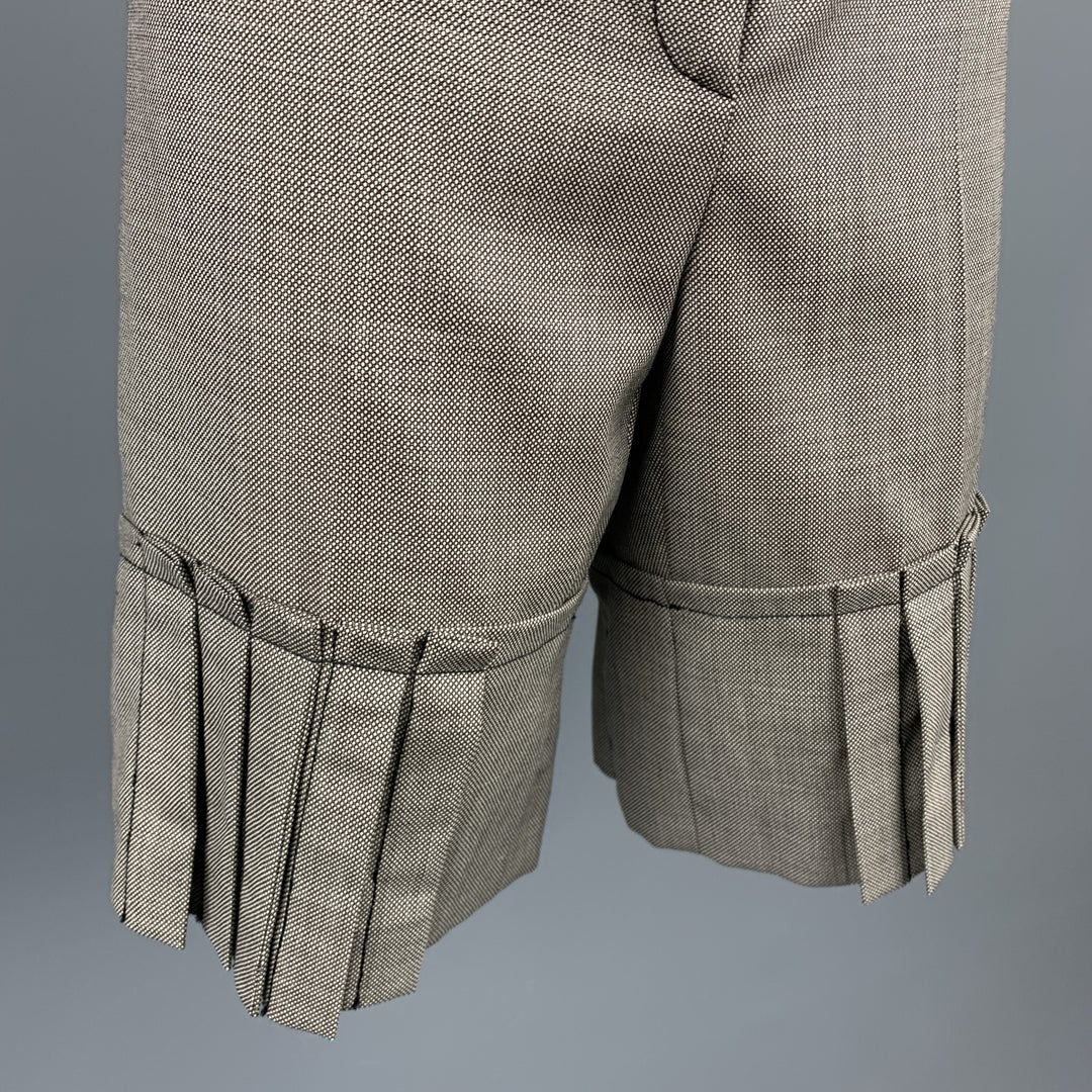 CAROLINA HERRERA Talla 6 Pantalones cortos plisados ​​de lana de tweed marrón