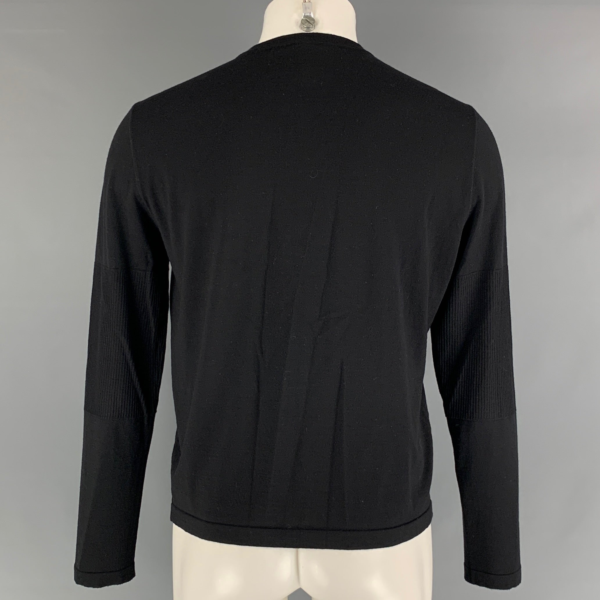 LOUIS VUITTON Size M Black Knitted Crew-Neck Pullover – Sui