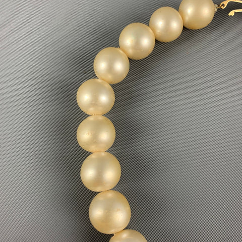 Collier ras du cou VINTAGE en fausses perles