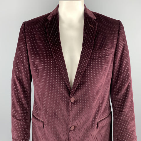 GUCCI Size 44 Long Burgundy Textured Cotton Velvet Notch Lapel Sport Coat