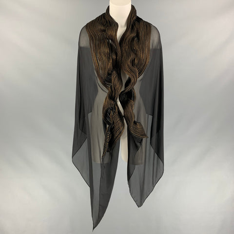AMIT AGGARWAL Foulards et châles en soie or noir