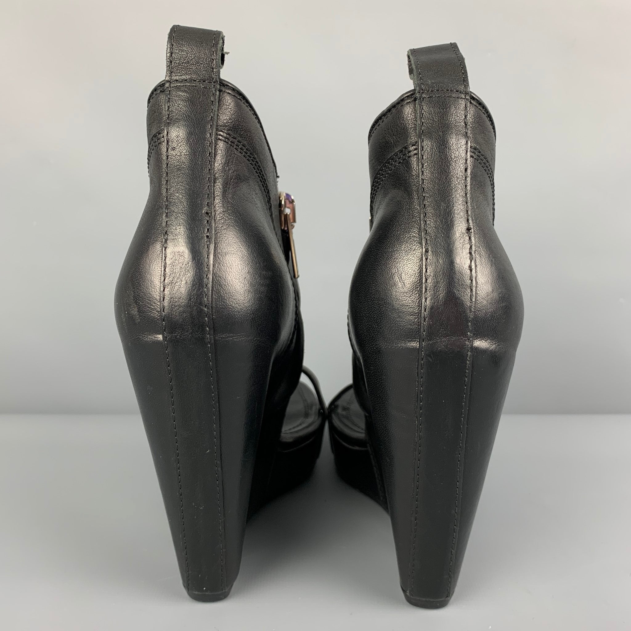 RICK OWENS Size 10 Black Leather Open Toe Wedge Boots – Sui