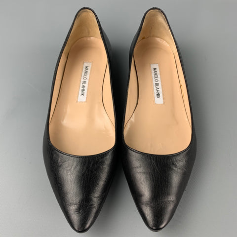 MANOLO BLAHNIK Talla 8 Zapatos planos de cuero negro