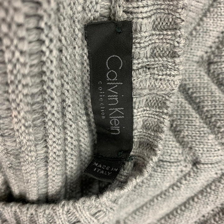 CALVIN KLEIN COLLECTION Size L Grey Chevron Crew-Neck Sweater