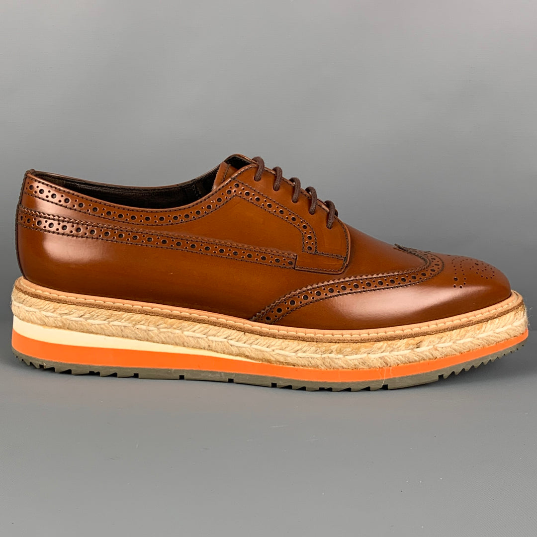 PRADA Taille 10,5 Lacets perforés en cuir orange beige