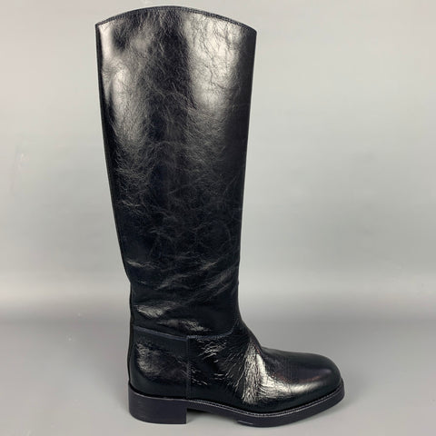 CHANEL Talla 8.5 Botas CC sin cordones de cuero craquelado azul medianoche
